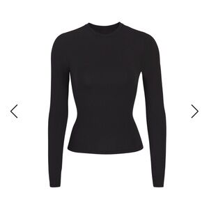 COTTON JERSEY LONG SLEEVE T-SHIRT
SOOT